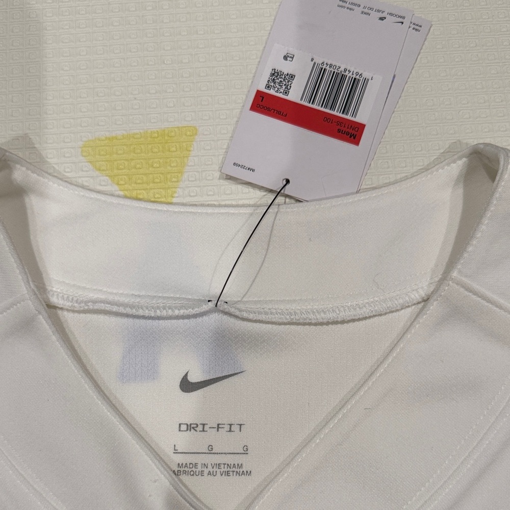 Nike White and Navy 'States' Baseball Jersey - Picture 4 of 6